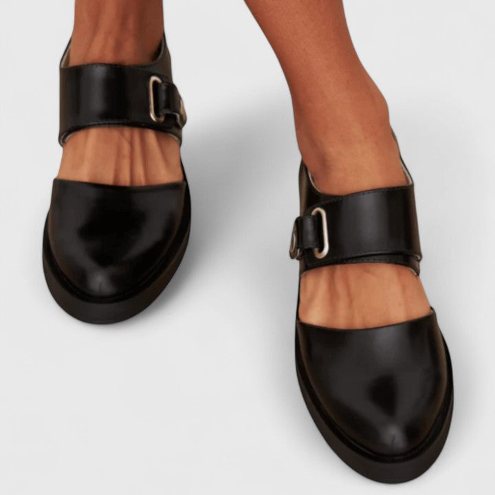 Black buckle slide flats, rounded toe and adjustable strap