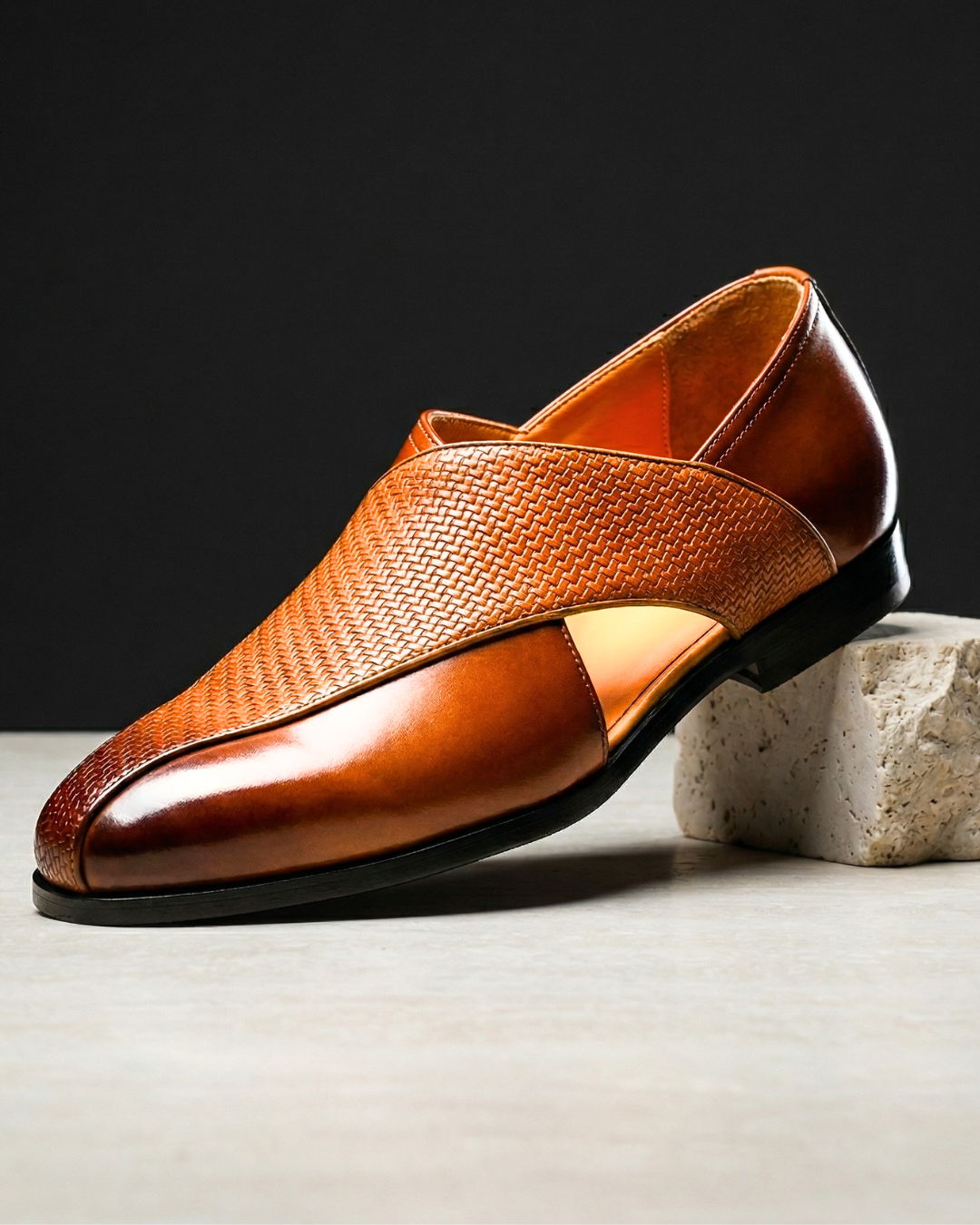 Brown / 12