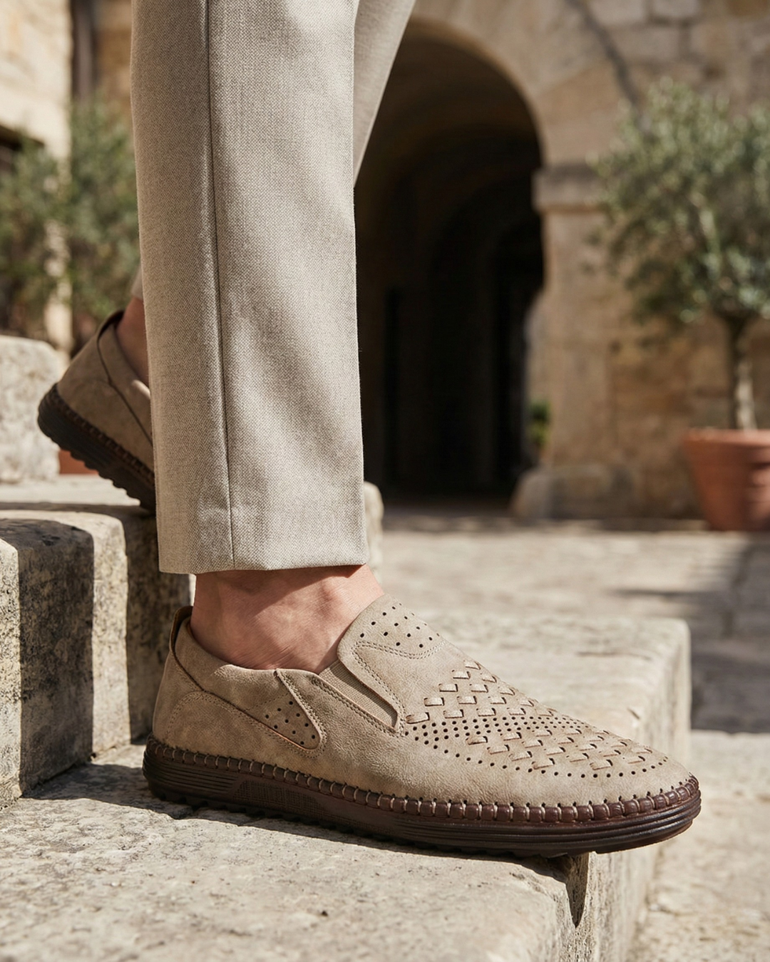 Beige / 13