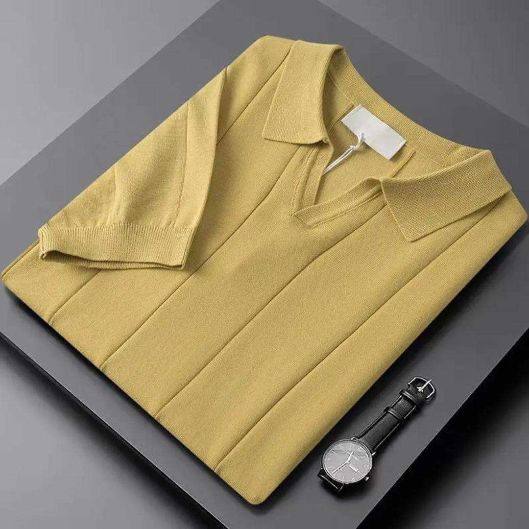 Cotton polo shirt in yellow, knit collar with button placket and short sleeves