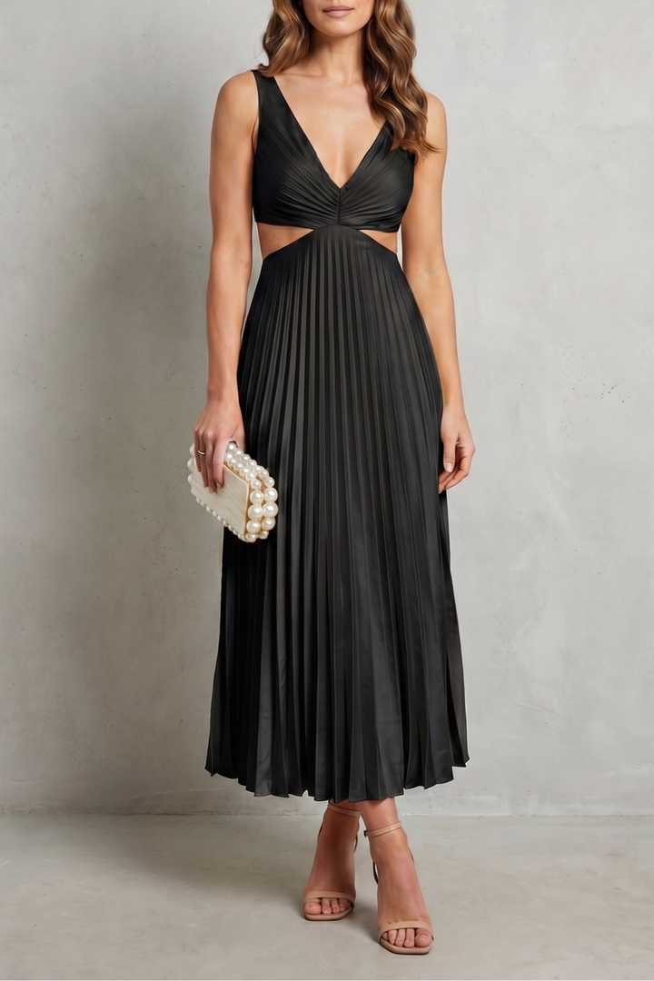 Women's waist pleated maxi dress in black, sleeveless V-neck with pleated skirt and clutch
