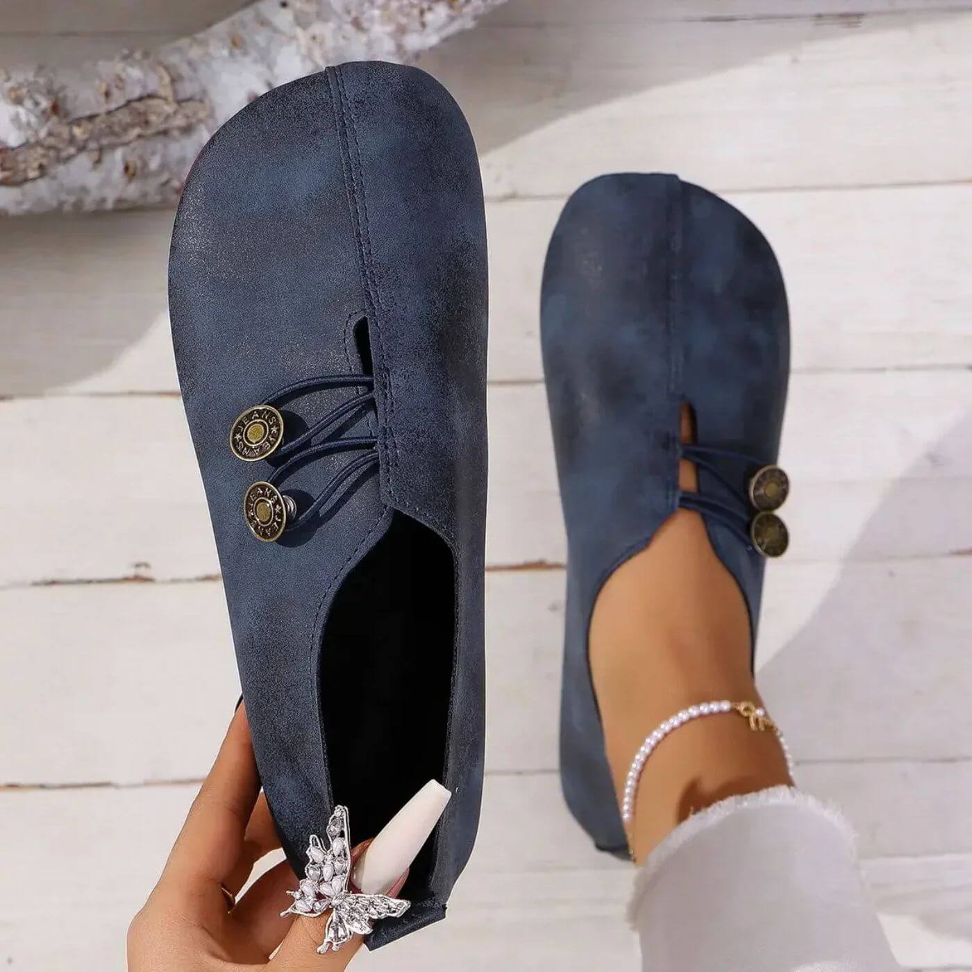 Navy Blue / 12