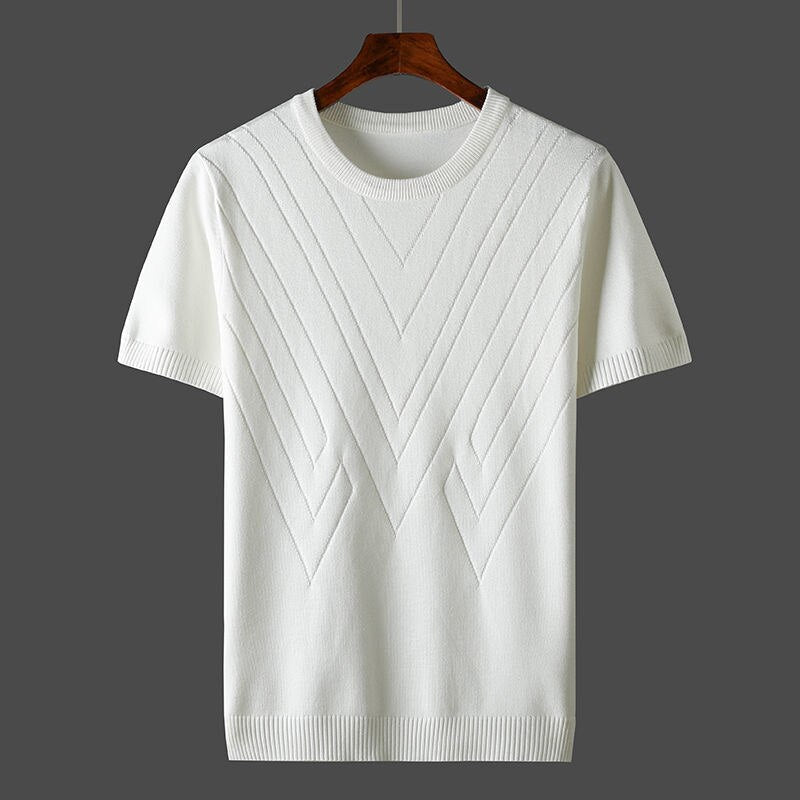 White cashmere crew-neck knit shirt with chevron V-stitch pattern, ribbed hem and cuffs
