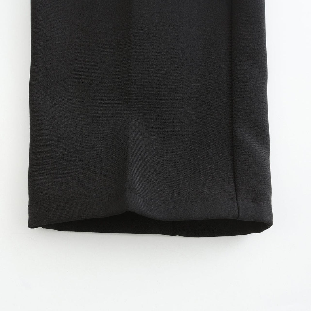 Black stretch pant hem with clean stitched cuff
