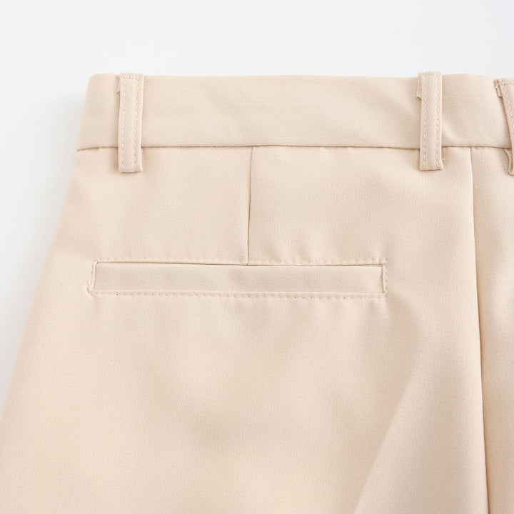 Nude stretch pants back waistband with belt loops and patch pocket